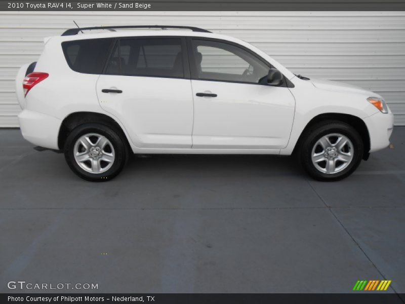 Super White / Sand Beige 2010 Toyota RAV4 I4