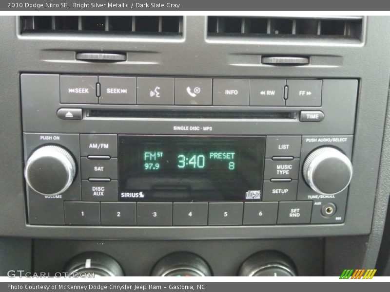 Bright Silver Metallic / Dark Slate Gray 2010 Dodge Nitro SE
