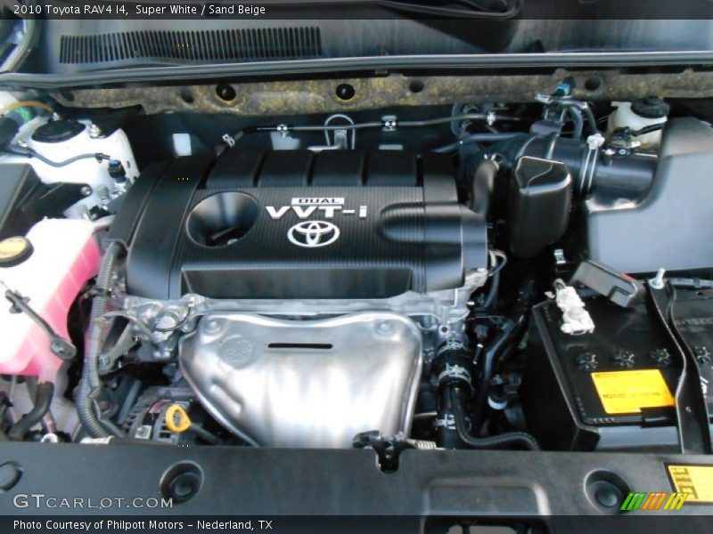 Super White / Sand Beige 2010 Toyota RAV4 I4