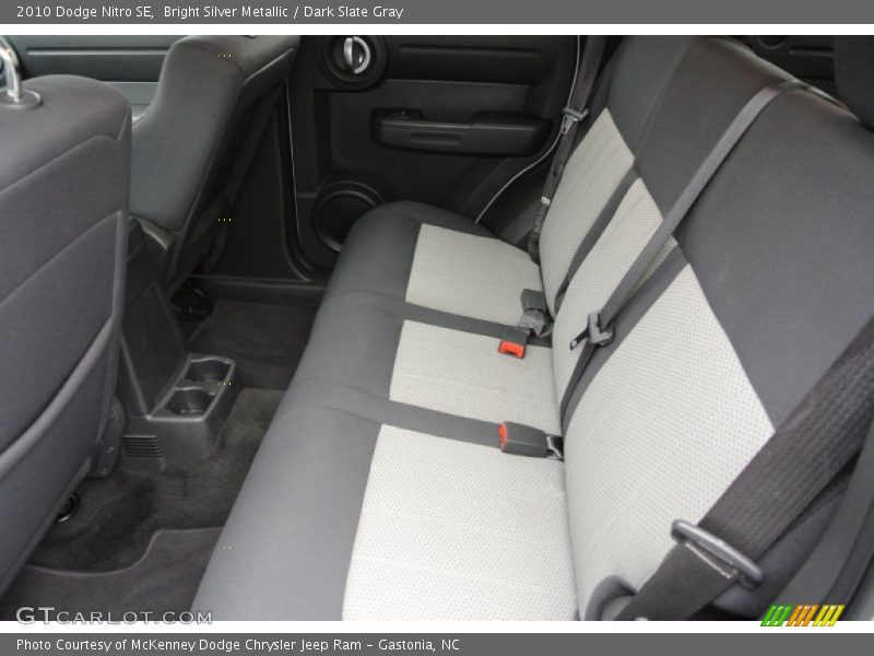 Bright Silver Metallic / Dark Slate Gray 2010 Dodge Nitro SE
