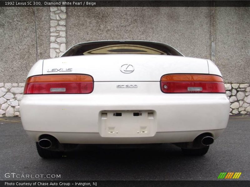 Diamond White Pearl / Beige 1992 Lexus SC 300
