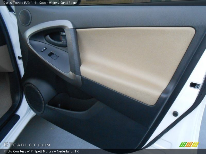 Super White / Sand Beige 2010 Toyota RAV4 I4