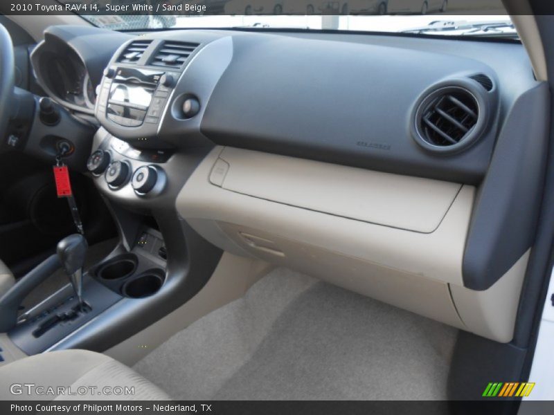 Super White / Sand Beige 2010 Toyota RAV4 I4