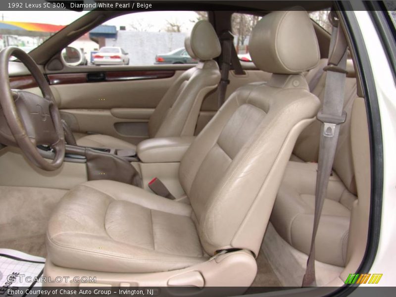 Diamond White Pearl / Beige 1992 Lexus SC 300