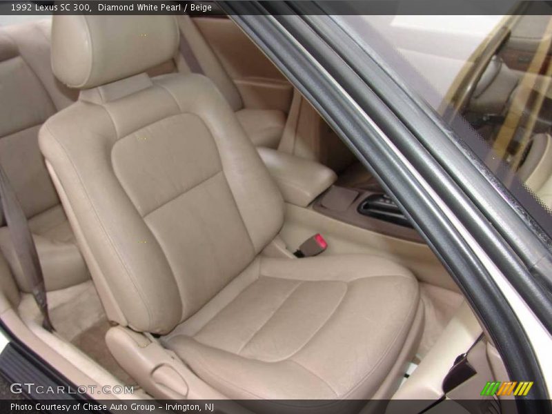 Diamond White Pearl / Beige 1992 Lexus SC 300
