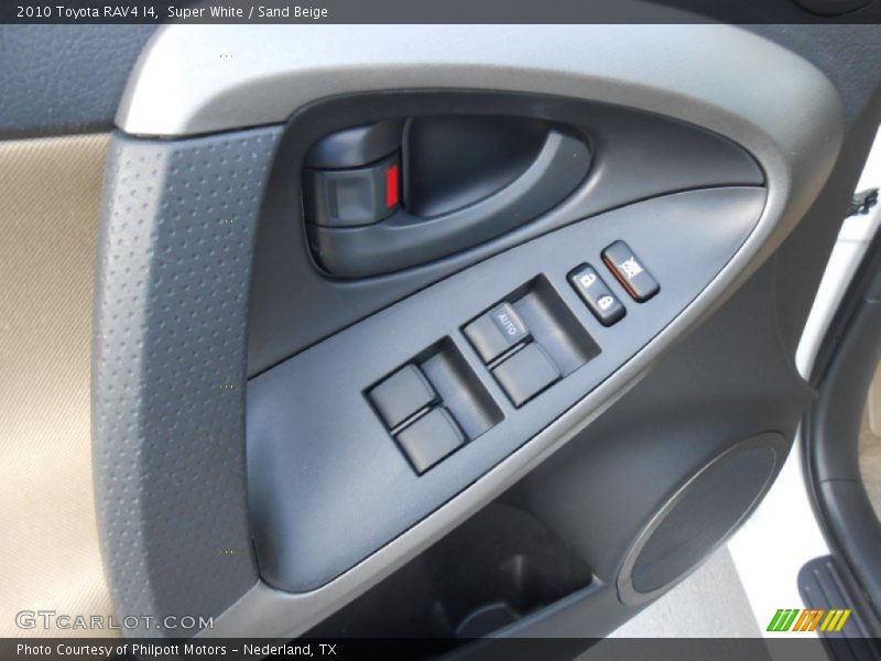 Super White / Sand Beige 2010 Toyota RAV4 I4
