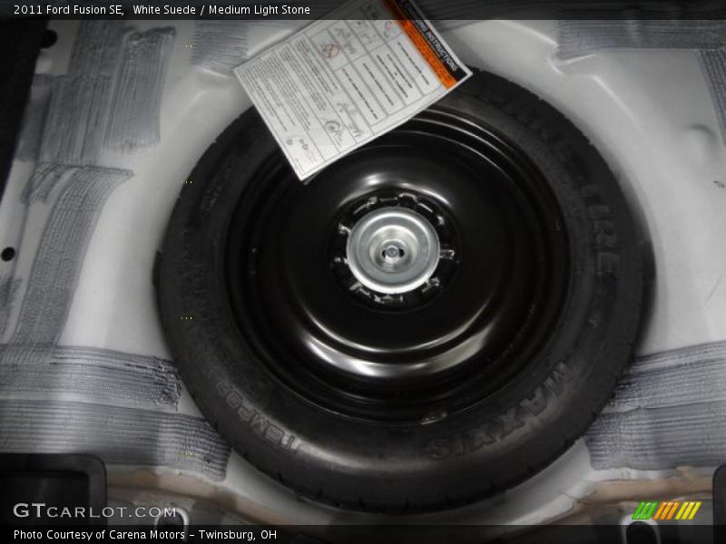 White Suede / Medium Light Stone 2011 Ford Fusion SE