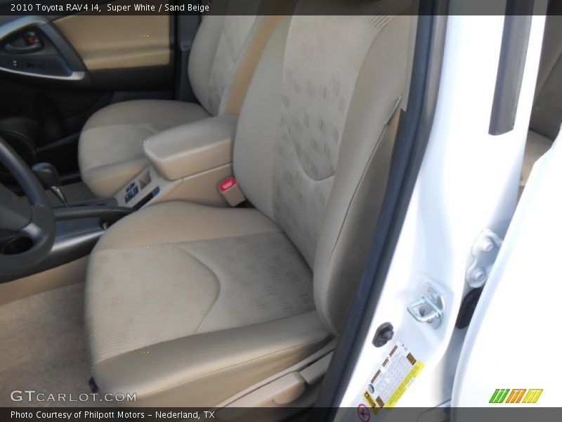 Super White / Sand Beige 2010 Toyota RAV4 I4