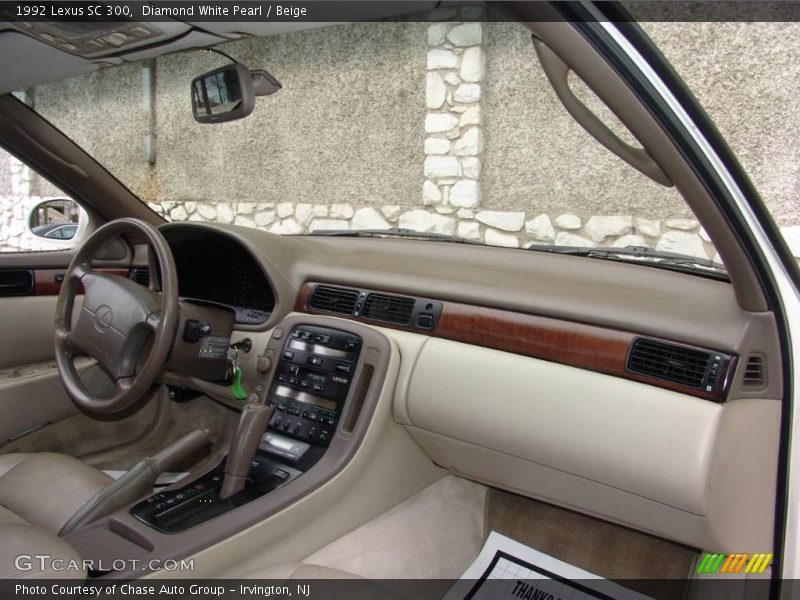 Diamond White Pearl / Beige 1992 Lexus SC 300