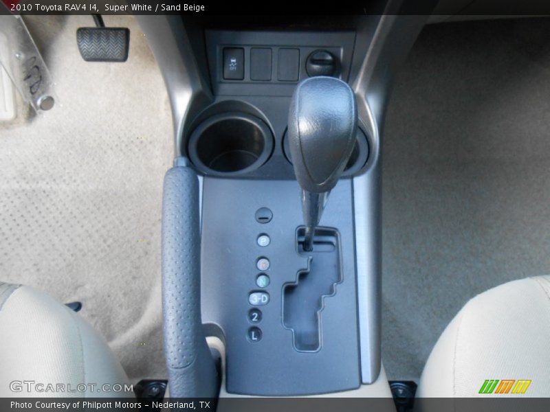 Super White / Sand Beige 2010 Toyota RAV4 I4