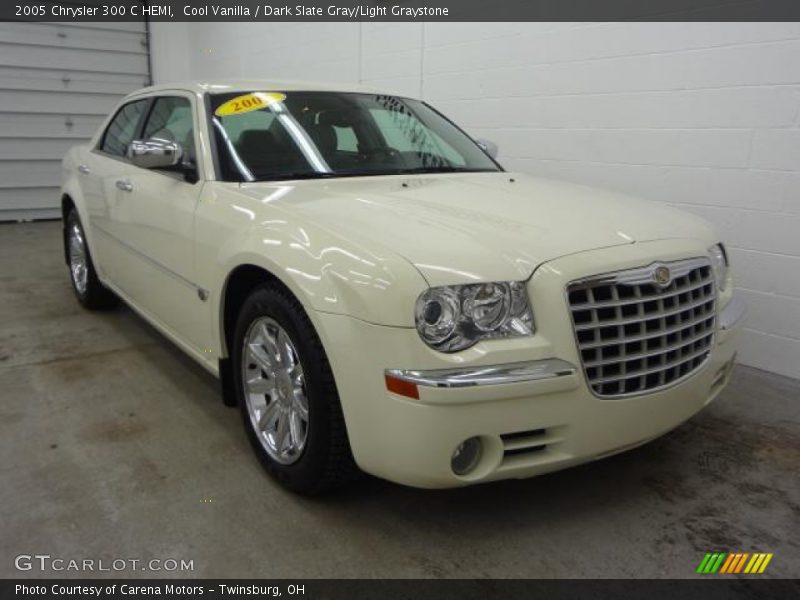 Cool Vanilla / Dark Slate Gray/Light Graystone 2005 Chrysler 300 C HEMI