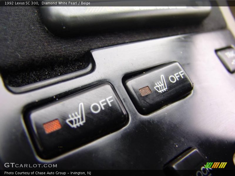 Diamond White Pearl / Beige 1992 Lexus SC 300