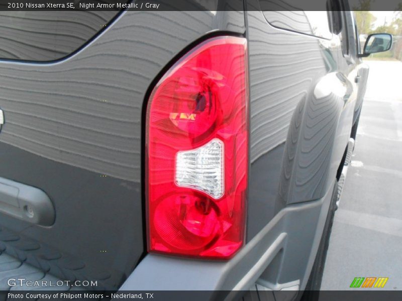 Night Armor Metallic / Gray 2010 Nissan Xterra SE
