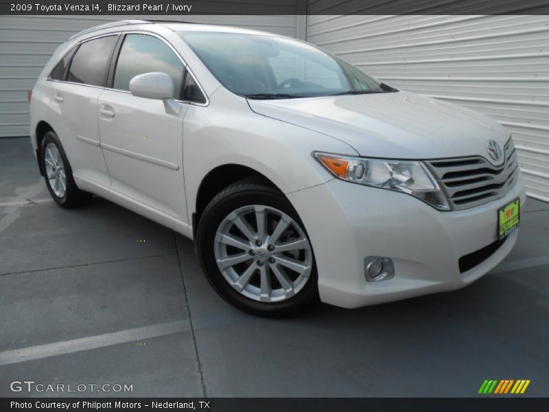 Blizzard Pearl / Ivory 2009 Toyota Venza I4