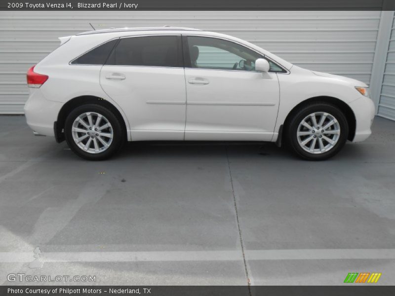 Blizzard Pearl / Ivory 2009 Toyota Venza I4