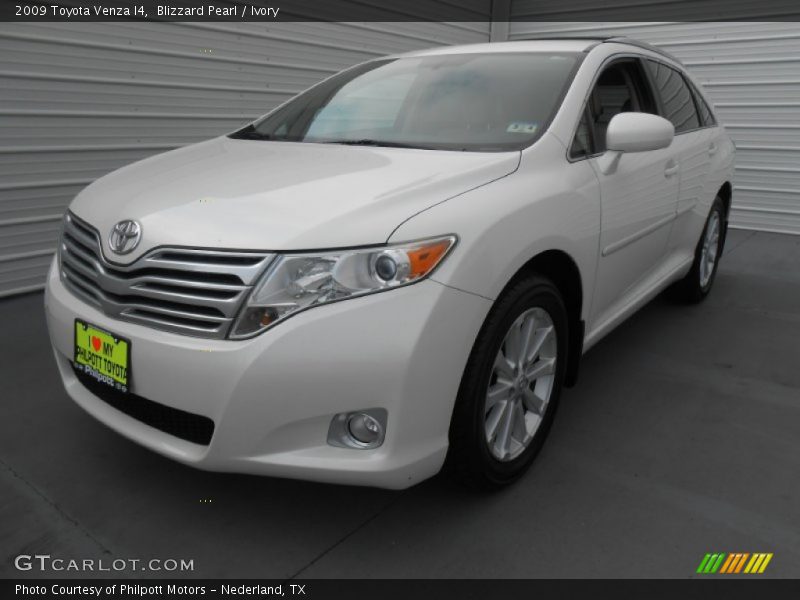 Blizzard Pearl / Ivory 2009 Toyota Venza I4