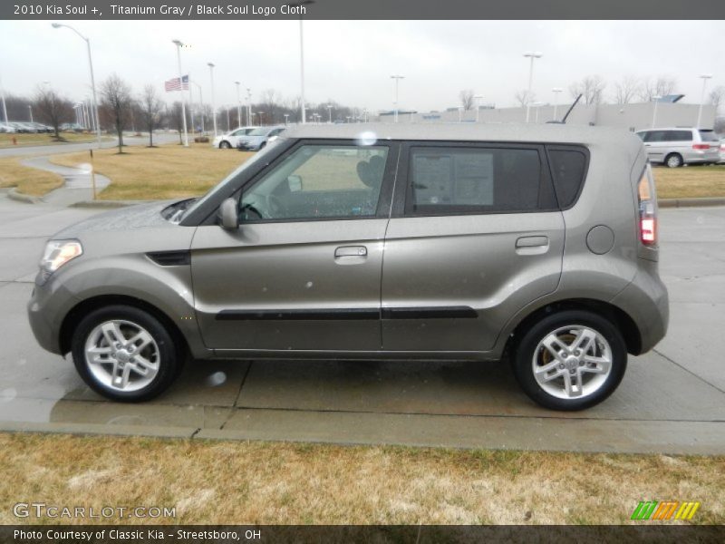 Titanium Gray / Black Soul Logo Cloth 2010 Kia Soul +