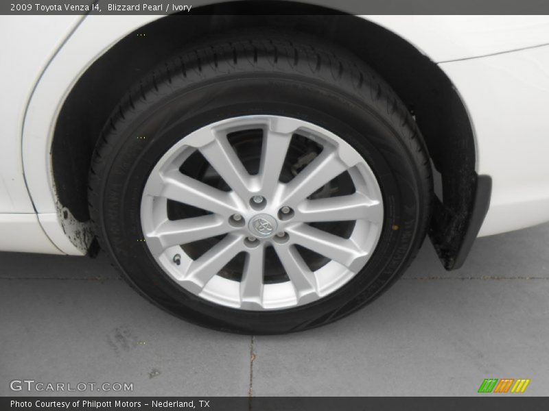 Blizzard Pearl / Ivory 2009 Toyota Venza I4