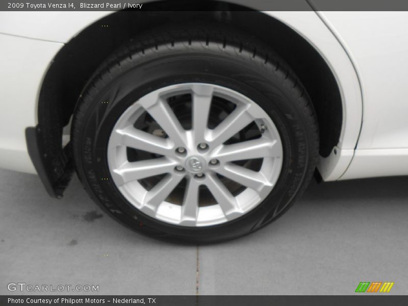 Blizzard Pearl / Ivory 2009 Toyota Venza I4