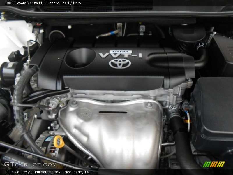 Blizzard Pearl / Ivory 2009 Toyota Venza I4