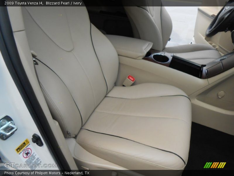 Blizzard Pearl / Ivory 2009 Toyota Venza I4