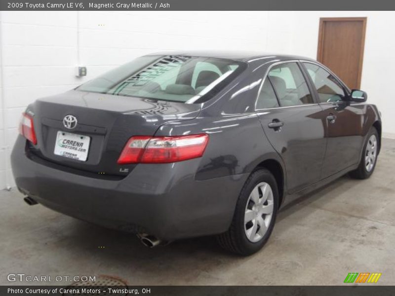 Magnetic Gray Metallic / Ash 2009 Toyota Camry LE V6