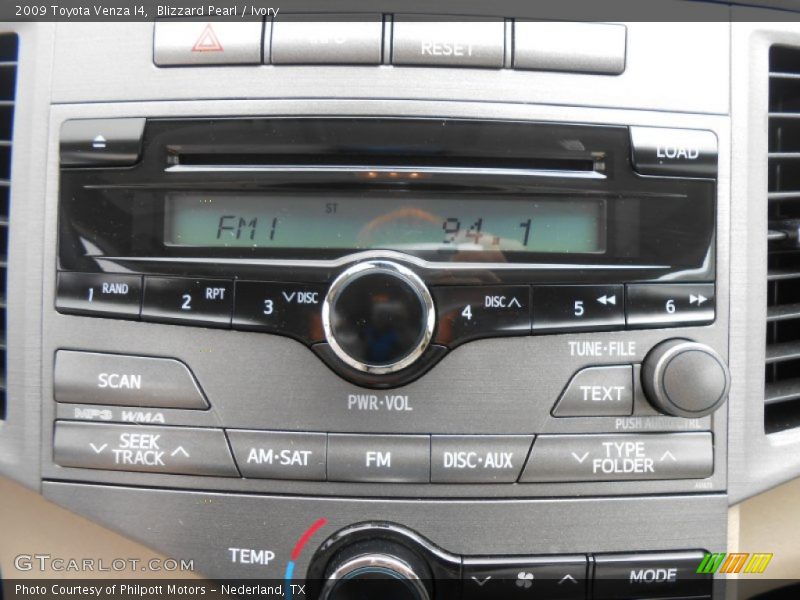 Blizzard Pearl / Ivory 2009 Toyota Venza I4