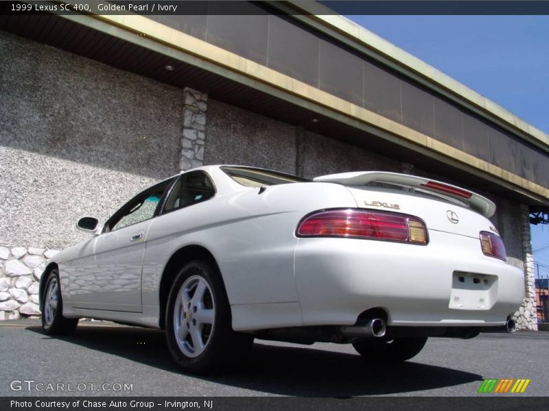Golden Pearl / Ivory 1999 Lexus SC 400
