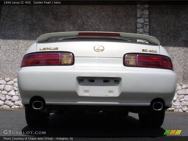 Golden Pearl / Ivory 1999 Lexus SC 400