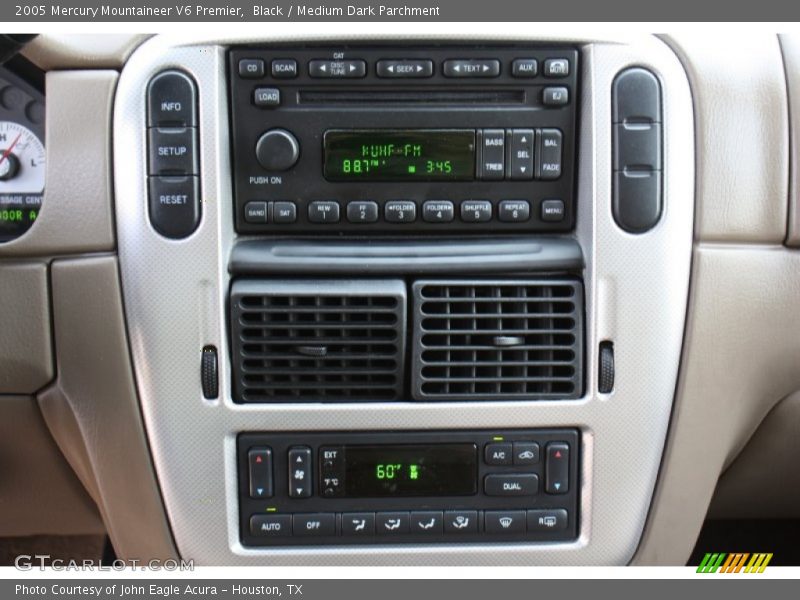 Controls of 2005 Mountaineer V6 Premier