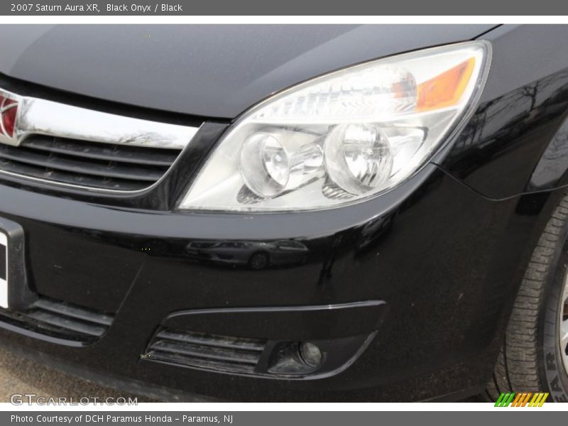 Black Onyx / Black 2007 Saturn Aura XR