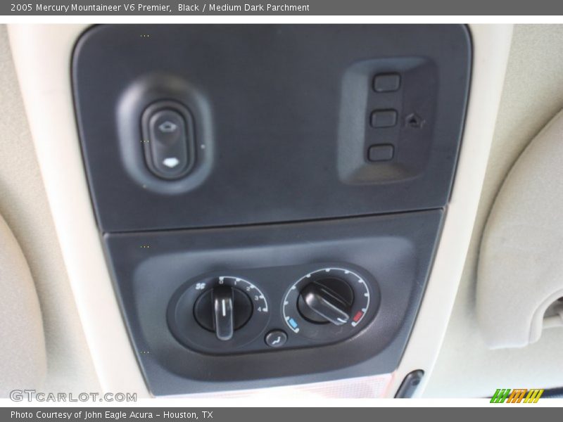 Controls of 2005 Mountaineer V6 Premier
