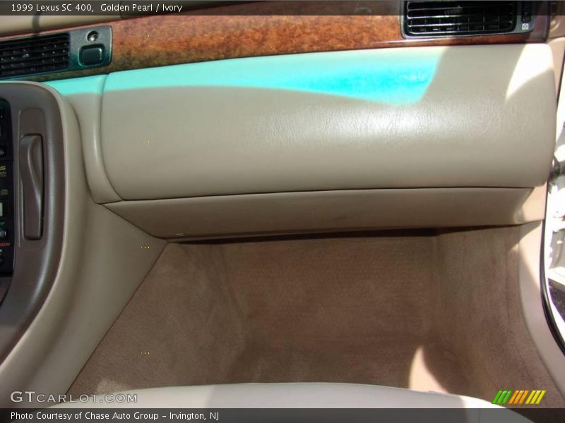 Golden Pearl / Ivory 1999 Lexus SC 400