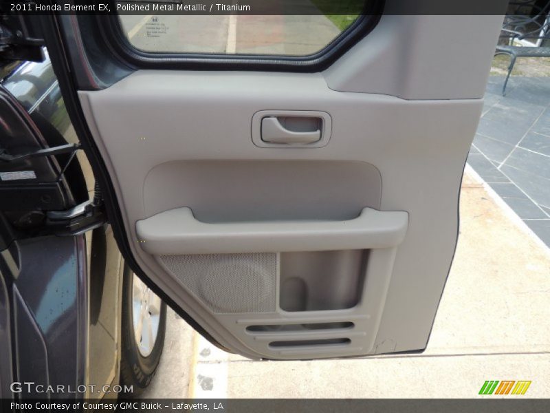 Polished Metal Metallic / Titanium 2011 Honda Element EX
