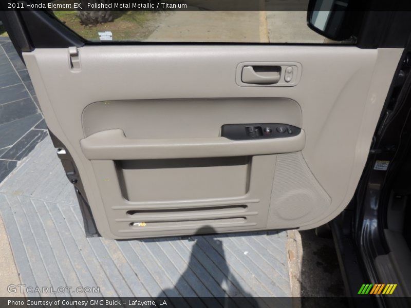 Polished Metal Metallic / Titanium 2011 Honda Element EX