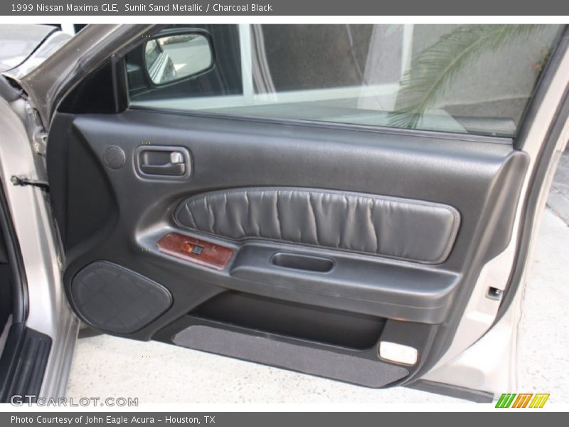 Sunlit Sand Metallic / Charcoal Black 1999 Nissan Maxima GLE