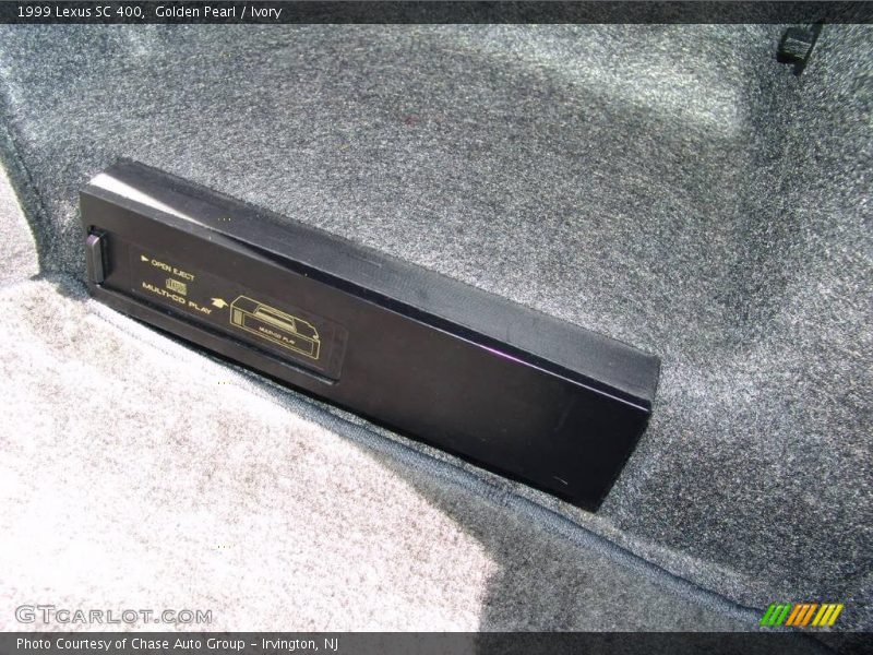 Golden Pearl / Ivory 1999 Lexus SC 400