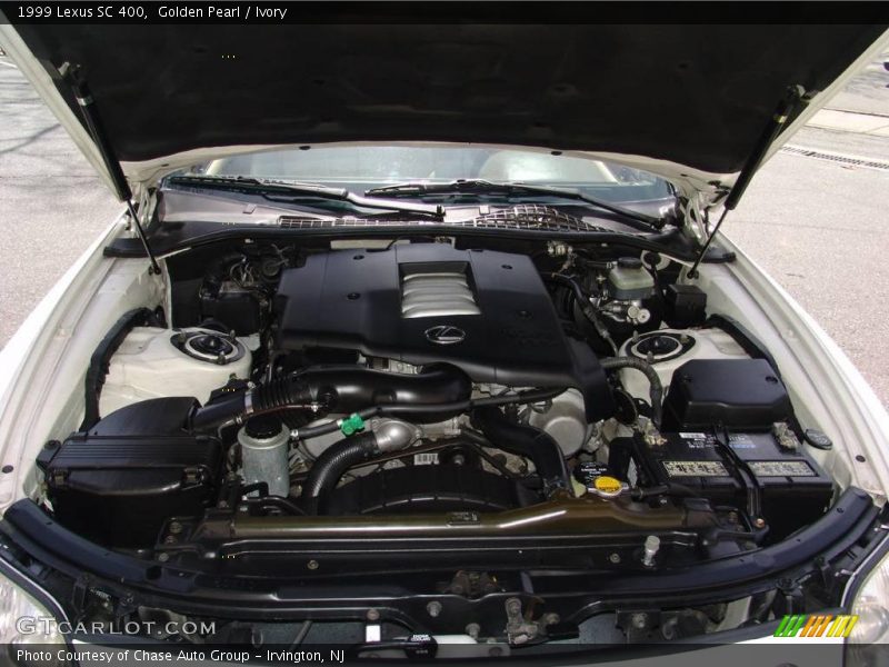 Golden Pearl / Ivory 1999 Lexus SC 400