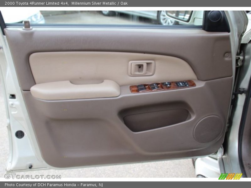 Millennium Silver Metallic / Oak 2000 Toyota 4Runner Limited 4x4