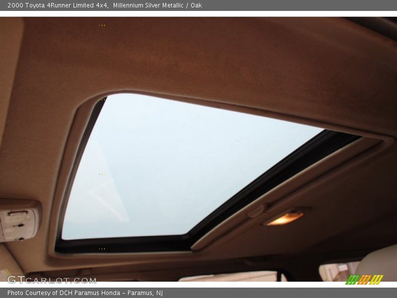 Millennium Silver Metallic / Oak 2000 Toyota 4Runner Limited 4x4