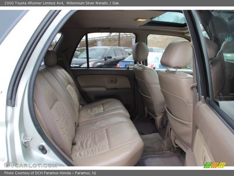 Millennium Silver Metallic / Oak 2000 Toyota 4Runner Limited 4x4