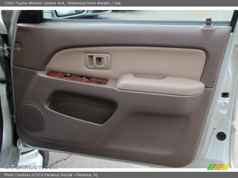 Millennium Silver Metallic / Oak 2000 Toyota 4Runner Limited 4x4