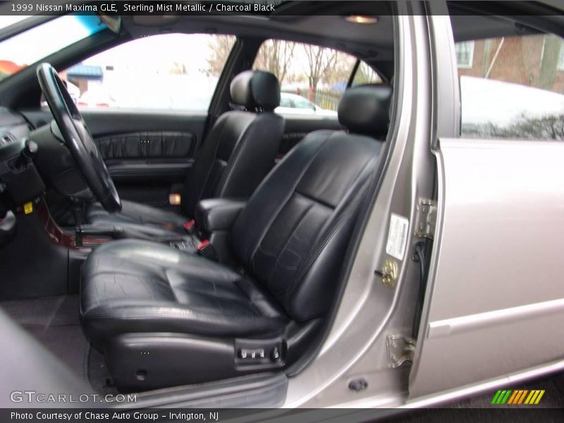 Sterling Mist Metallic / Charcoal Black 1999 Nissan Maxima GLE