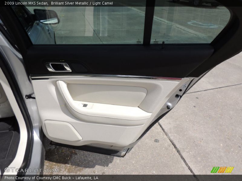 Brilliant Silver Metallic / Light Camel 2009 Lincoln MKS Sedan
