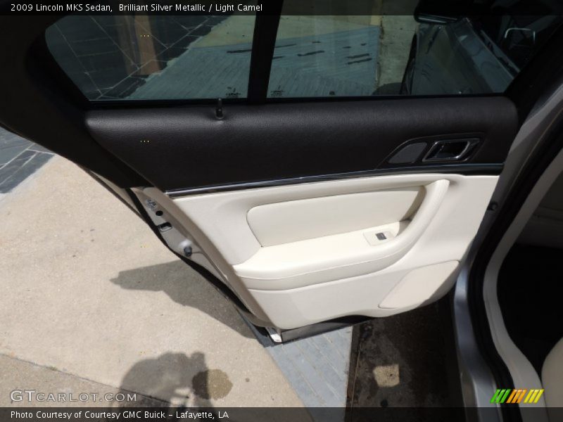 Brilliant Silver Metallic / Light Camel 2009 Lincoln MKS Sedan