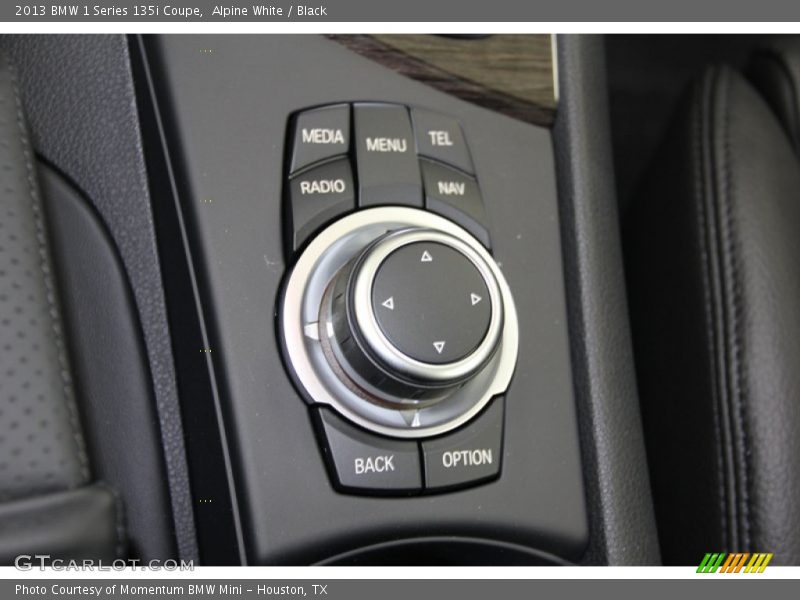 Alpine White / Black 2013 BMW 1 Series 135i Coupe