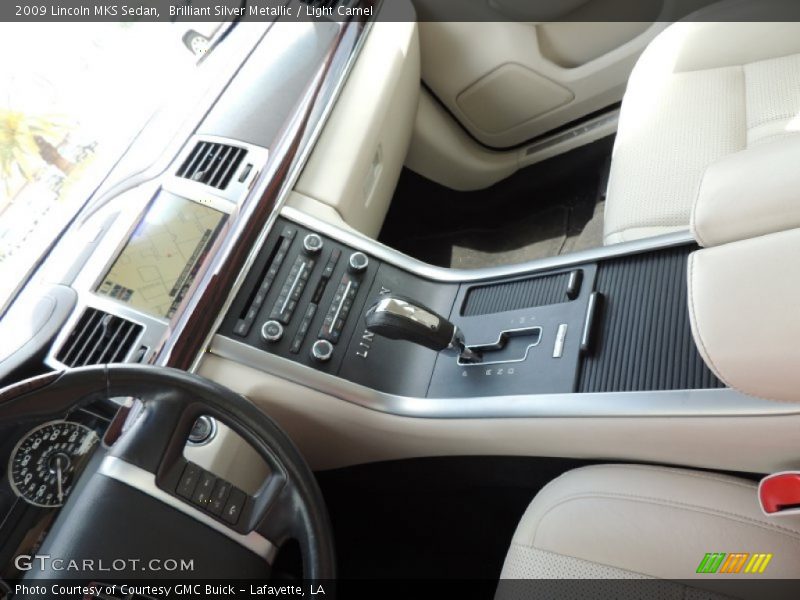 Brilliant Silver Metallic / Light Camel 2009 Lincoln MKS Sedan