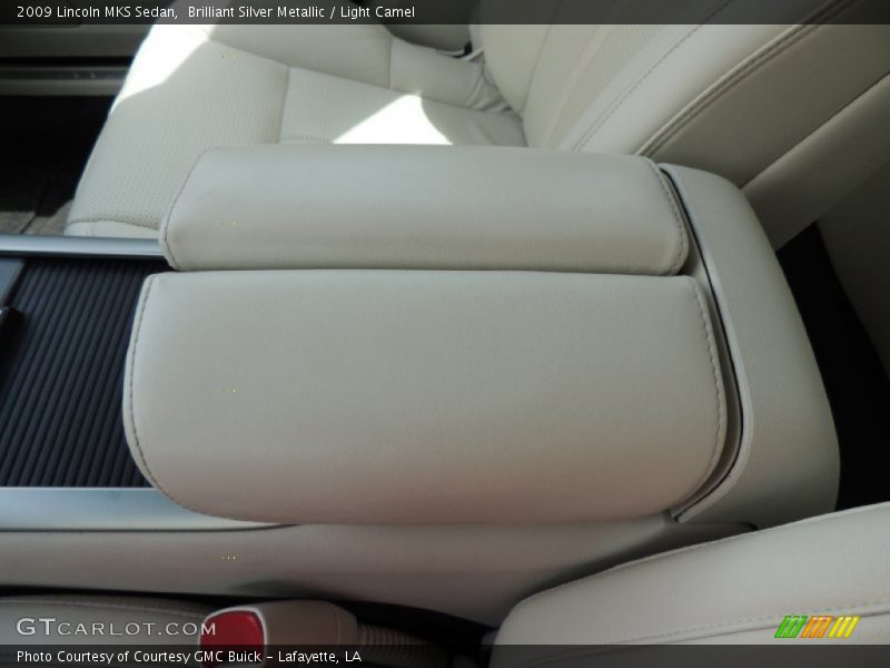 Brilliant Silver Metallic / Light Camel 2009 Lincoln MKS Sedan