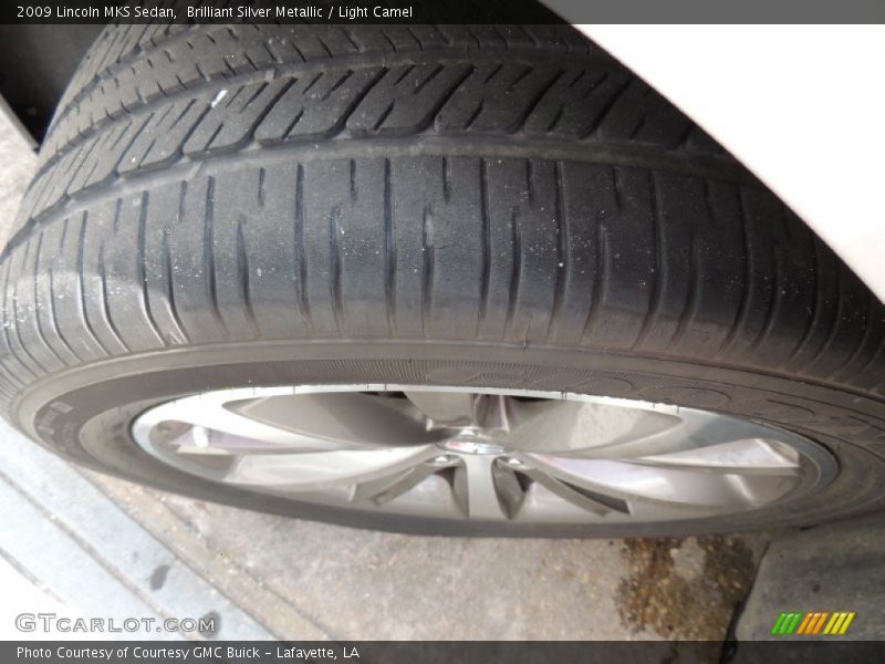 Brilliant Silver Metallic / Light Camel 2009 Lincoln MKS Sedan