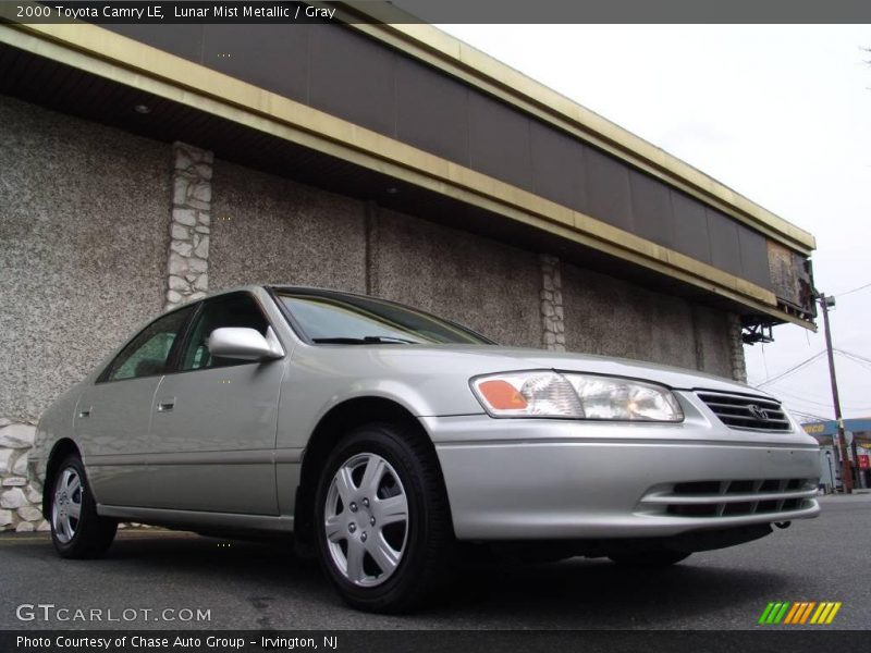 Lunar Mist Metallic / Gray 2000 Toyota Camry LE
